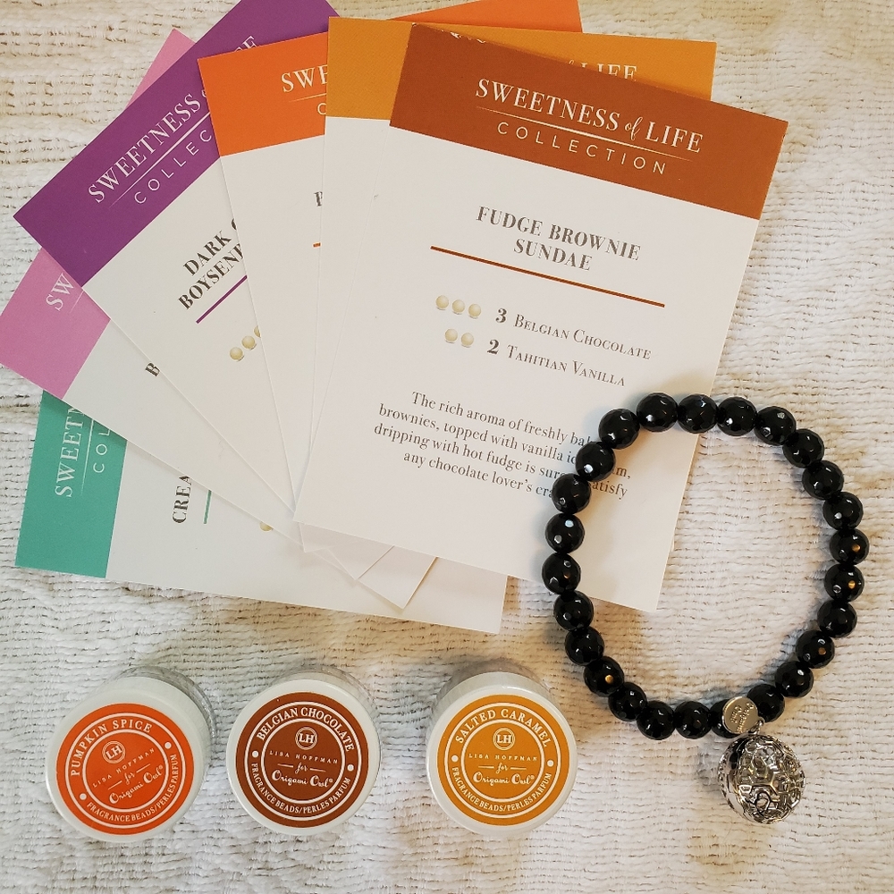 Origami Owl Lisa Hoffman Fragrance Bracelet